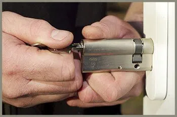 Hegewisch IL Locksmith Store Hegewisch, IL 773-789-6565